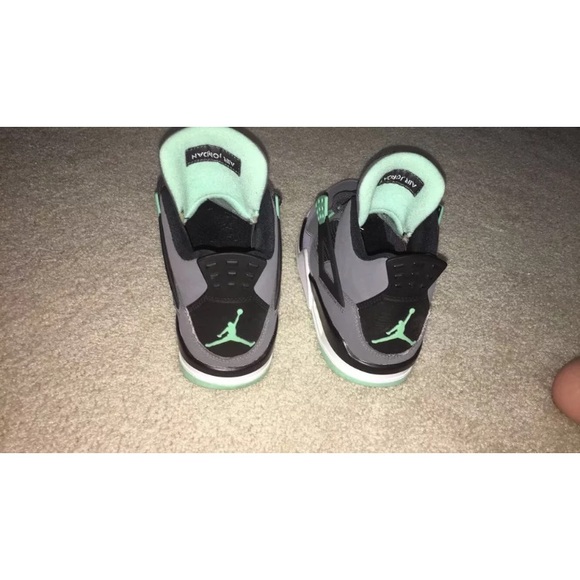 Air Jordan 4 green glow - Picture 4 of 4